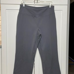 Land’s End Active Yoga Pants, size Medium